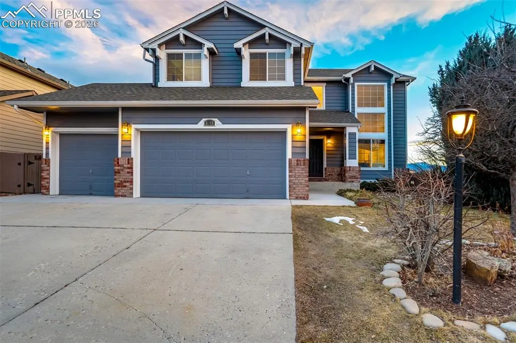 3217 Sand Flower DR, Colorado Springs, CO 80920