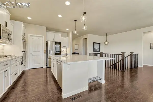 3203 Red Cavern RD, Colorado Springs, CO 80908