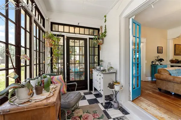 14 S 18th ST, Colorado Springs, CO 80904