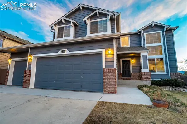 3217 Sand Flower DR, Colorado Springs, CO 80920