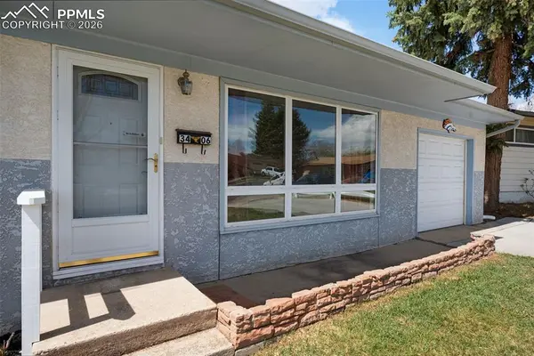 3406 N Institute ST, Colorado Springs, CO 80907