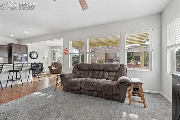 7055 Jagged Rock CIR, Colorado Springs, CO 80927