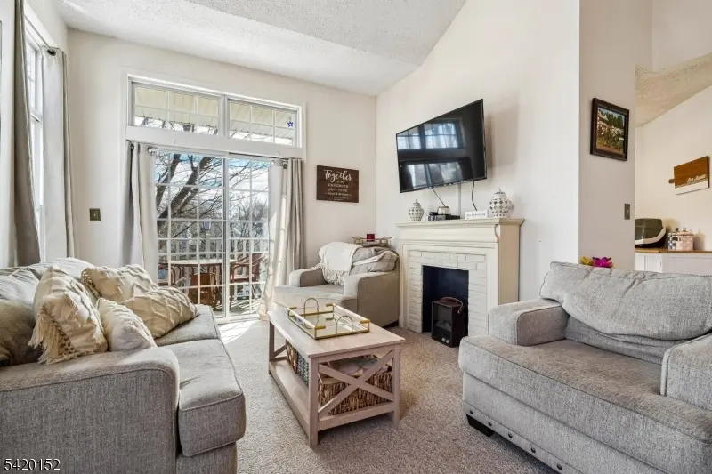 1317 Paddington Rd, Mahwah Twp., NJ 07430