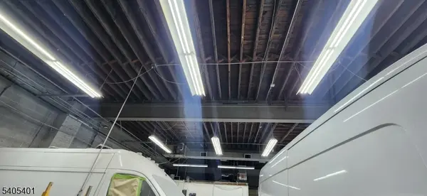 720 E Saint Georges Ave, Linden City, NJ 07036