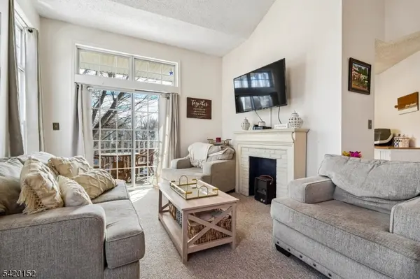 1317 Paddington Rd, Mahwah Twp., NJ 07430