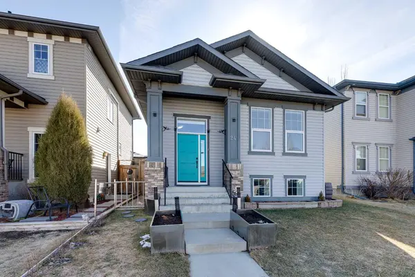 24 Elgin Meadows MNR SE, Calgary, AB T2Z 0S2
