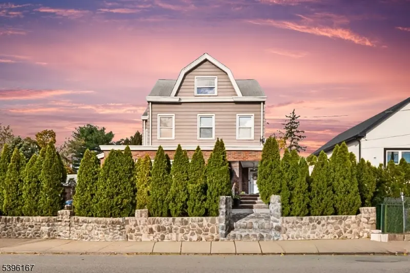 190 Totowa Rd, Totowa Boro, NJ 07512