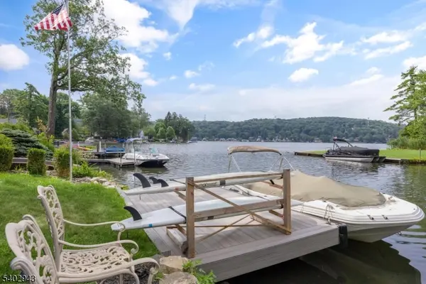 590 W Shore Trl, Sparta Twp., NJ 07871