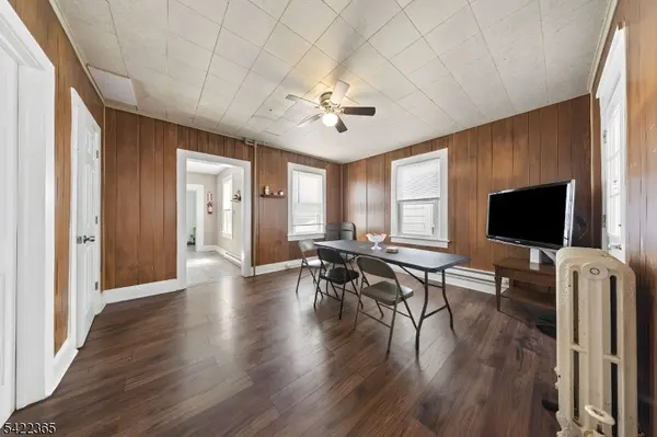 37 Atno Ave, Morristown Town, NJ 07960