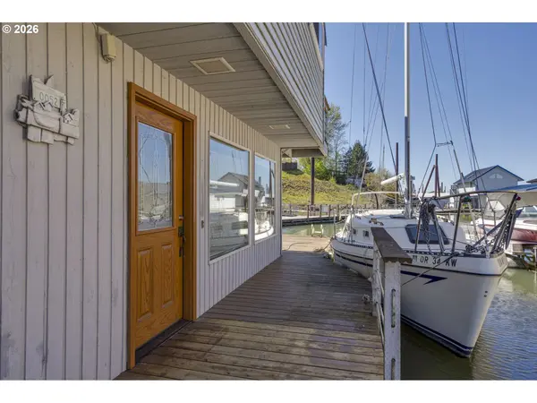 18989 NE Marine DR #Slip 64, Portland, OR 97230