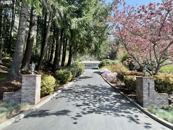 62927 OLIVE BARBER RD, Coos Bay, OR 97420