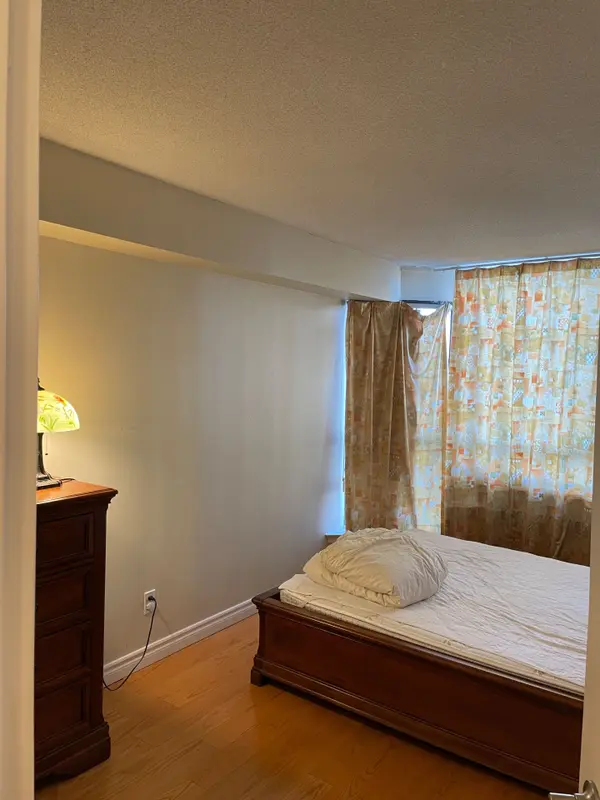 75 Bamburgh CIR #916, Toronto E05, ON M1W 3W1