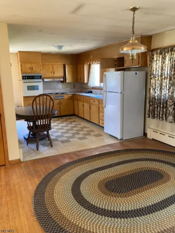 724 Mill Ln, Hillsborough Twp., NJ 08844