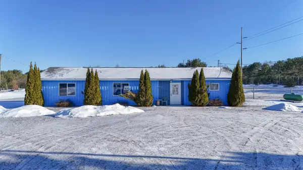 2327 Ski Run RD, Mancelona Twp, MI 49659