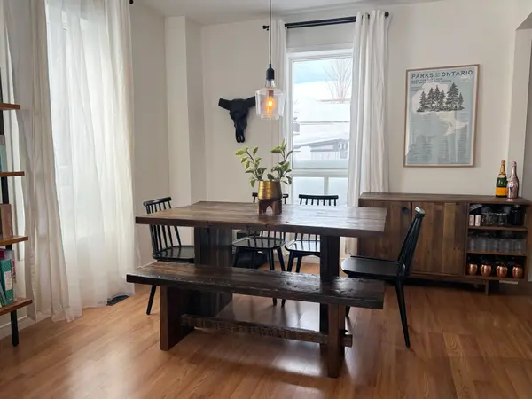 144 Cedar ST, Orillia, ON L3V 2C9