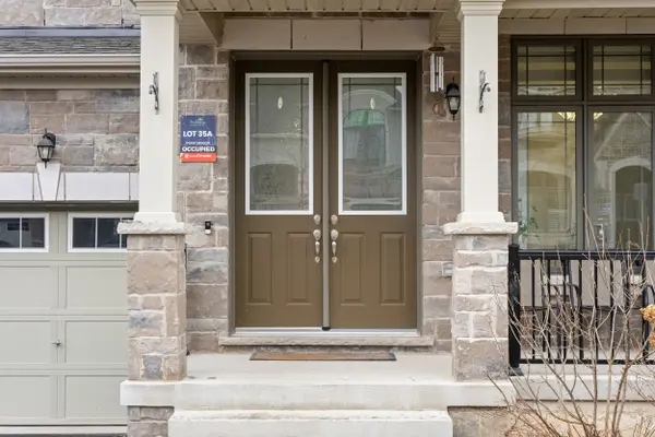 41 Daisy Meadow CRES, Caledon, ON L7C 4G3