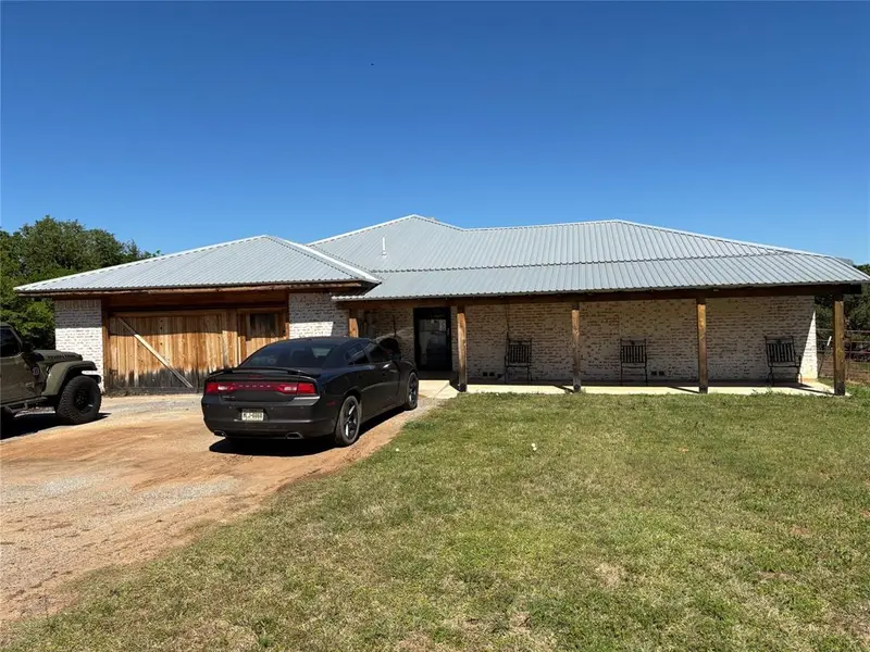 5355 Banks Road, Fort Worth, TX 76140