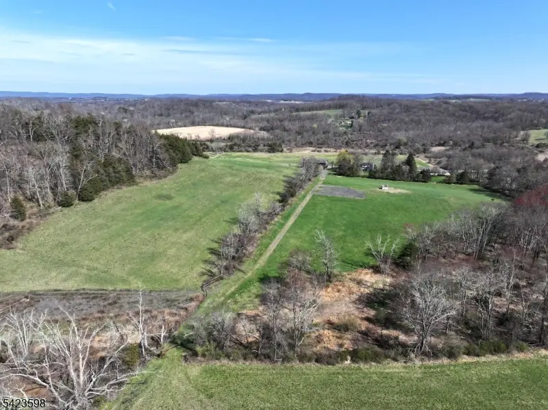 47 Snover Rd, Lafayette Twp., NJ 07848