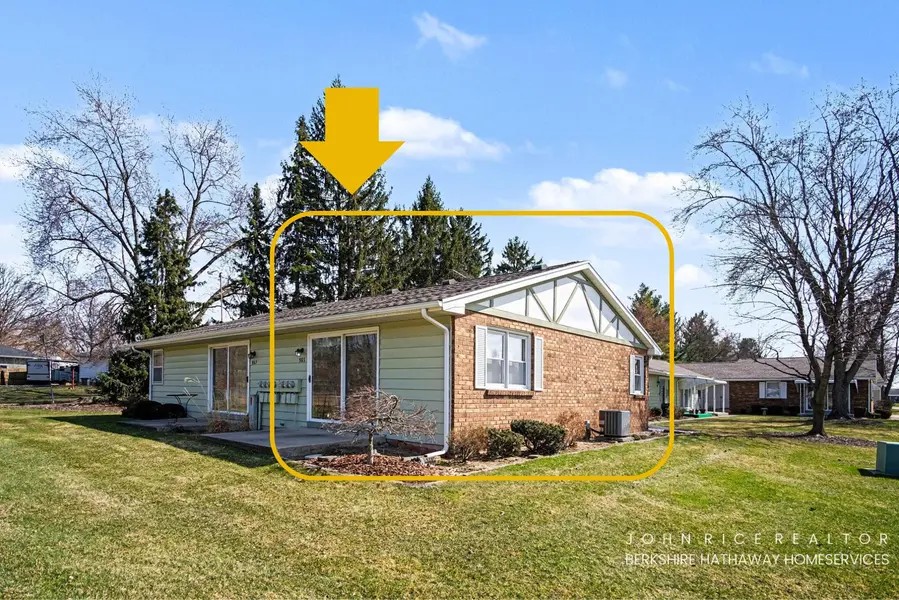 965 Andover CT SE, City Of Kentwood, MI 49508