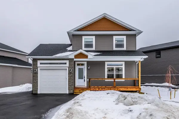 27 Lakewynds Drive, Paradise, NL A1L 4G1