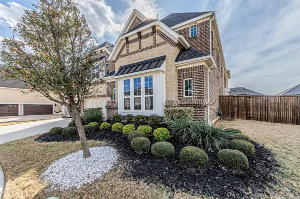 11185 Dark Star Lane, Frisco, TX 75035
