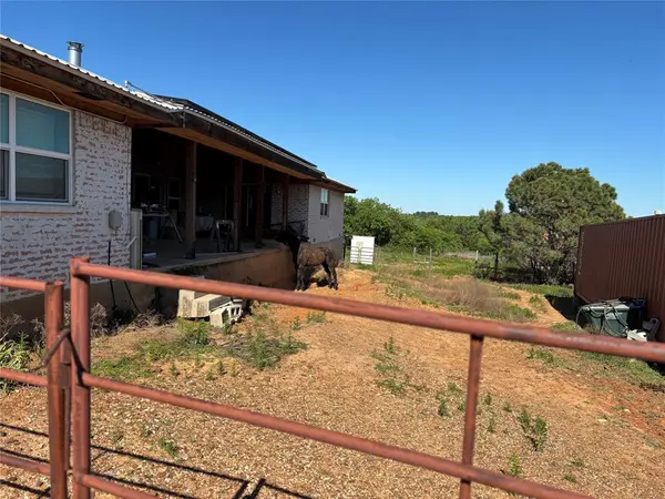 5355 Banks Road, Fort Worth, TX 76140