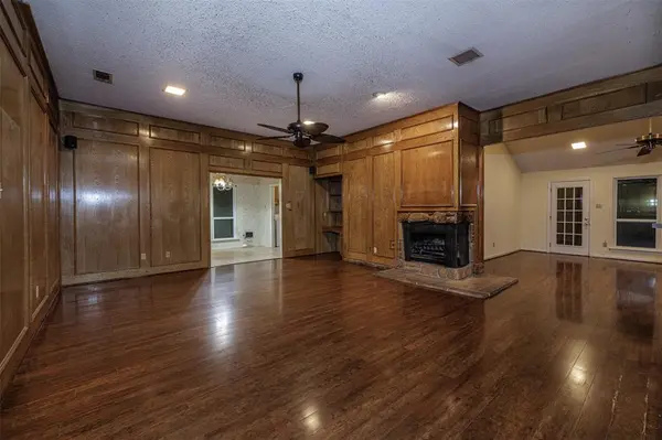 469 County Road 3788, Quinlan, TX 75474