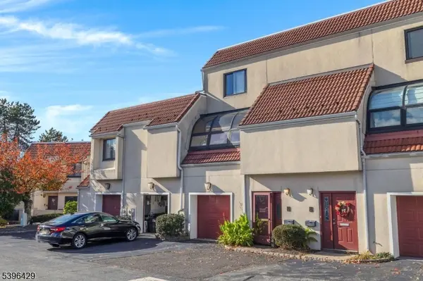 57 Musano Ct, West Orange Twp., NJ 07052