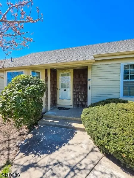 3D John Adams Ct, Monroe Twp., NJ 08831