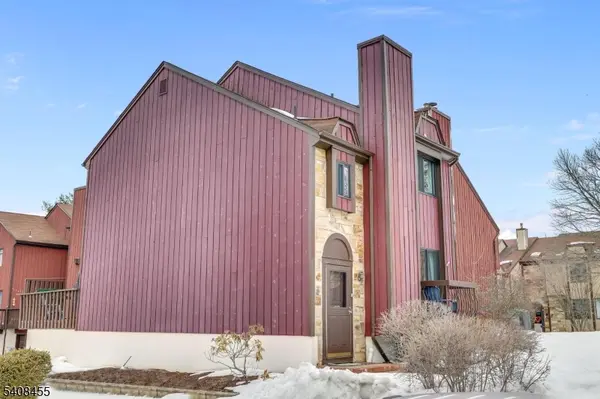 95 Wimbledon Sq, Washington Twp., NJ 07853