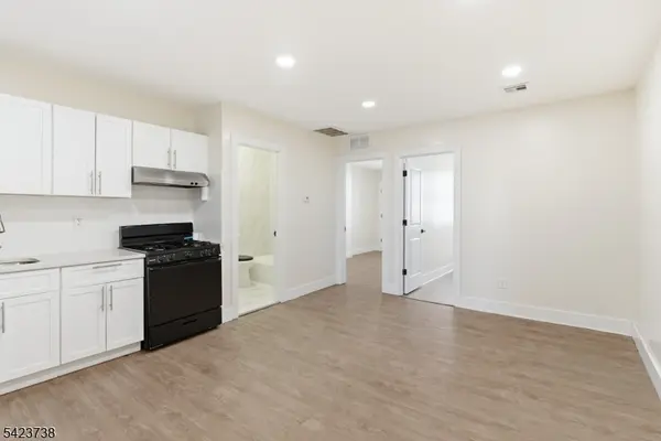 358-360 S Orange Ave, Newark City, NJ 07103