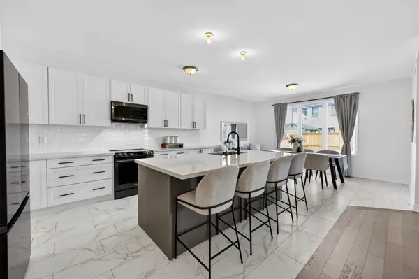 3021 Sierra DR, Orillia, ON L3V 8L9