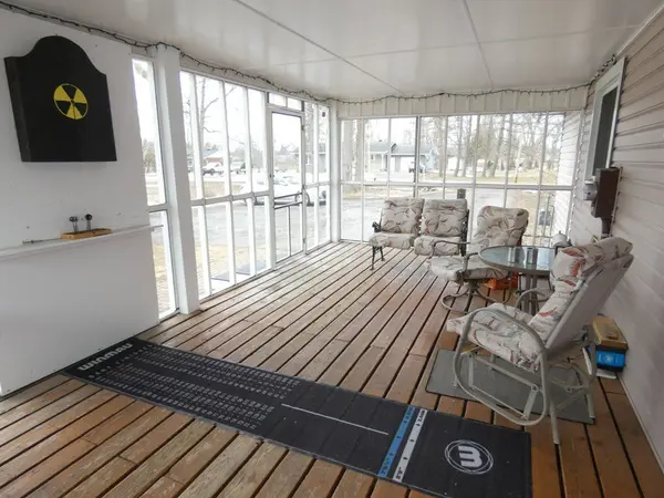 9 Sutton DR, Edwardsburgh/cardinal, ON K0E 1T1