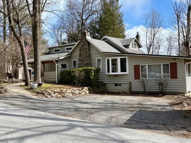 18 Onteora Rd, Vernon Twp., NJ 07422