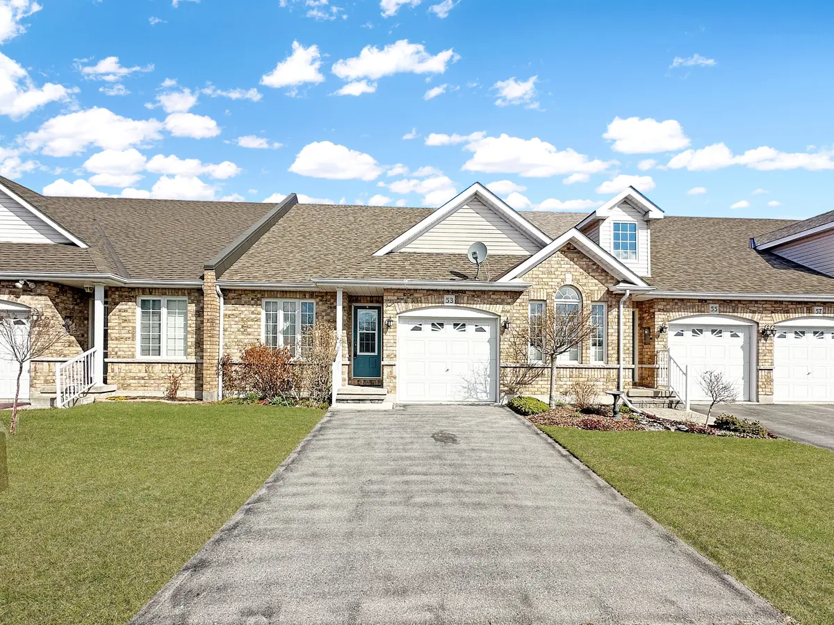 53 Sarah CT, Belleville, ON K8P 0B2