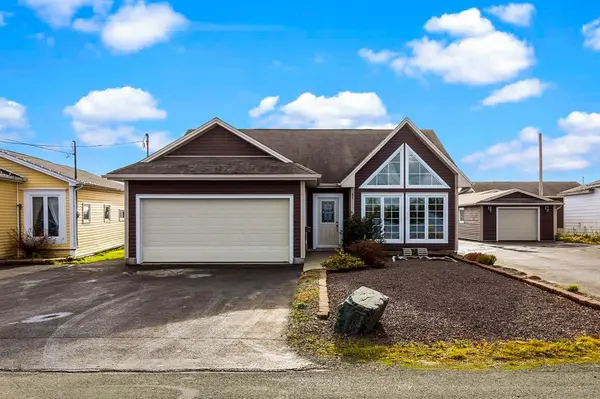 36 Fourth Pond, Goulds, NL A1S1E9