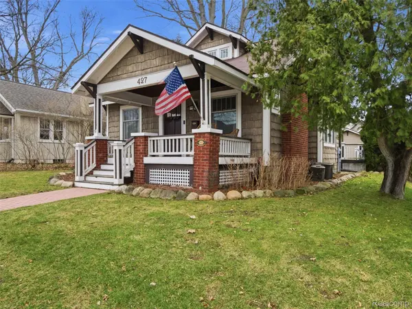 427 Wilcox ST, Rochester, MI 48307