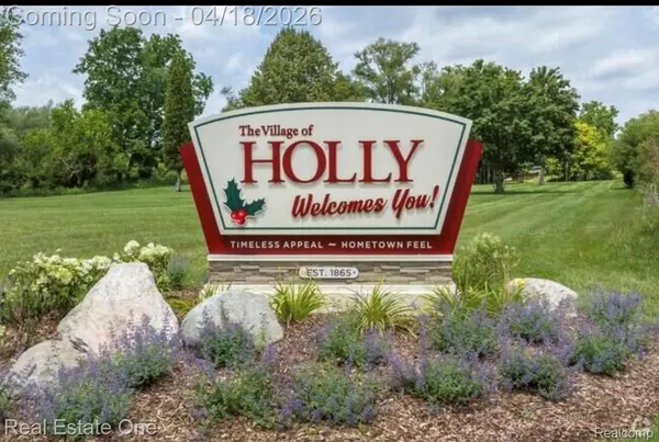 515 Dockside CIR #28, Holly Township, MI 48442