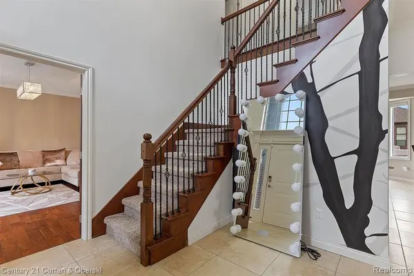 56742 Clearstone DR, Macomb Township, MI 48042