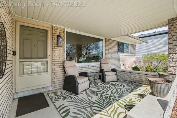 11665 Cocoa CT, Sterling Heights, MI 48312