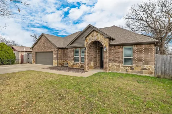 2434 Avenue A, Grand Prairie, TX 75051