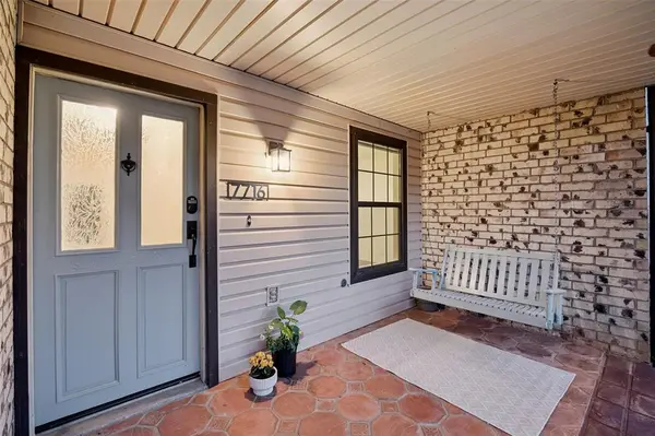 7716 Chasewood Drive, North Richland Hills, TX 76182