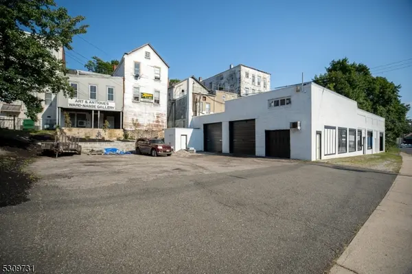 30-38 Mill St, Sussex Boro, NJ 07461