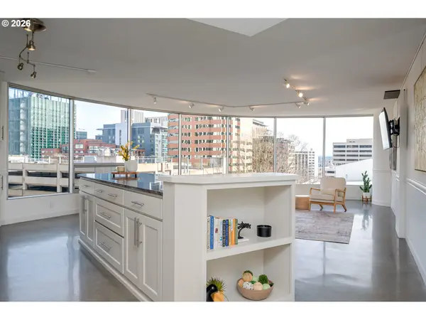 1500 SW 5TH AVE #703, Portland, OR 97201