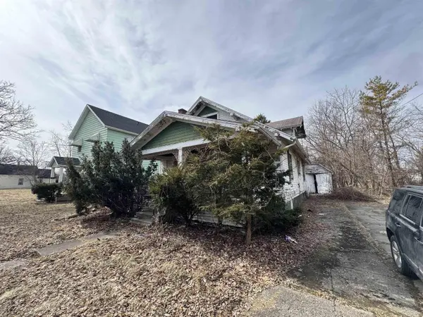 213 S 12th ST, Saginaw, MI 48601