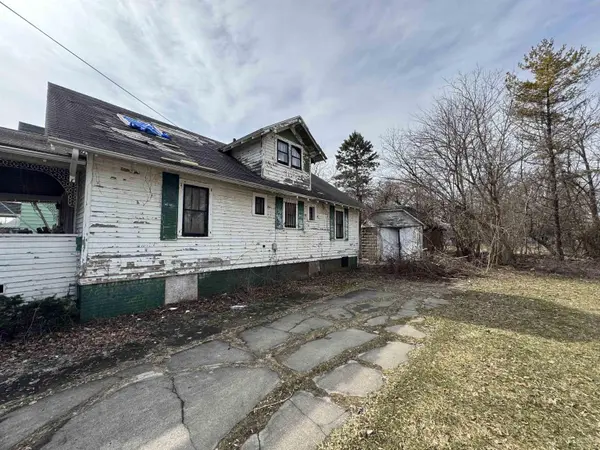 213 S 12th ST, Saginaw, MI 48601