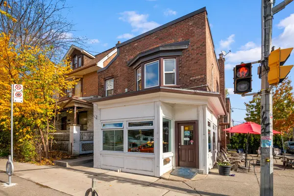 817 Broadview AVE #A, Toronto E03, ON M4K 2P9