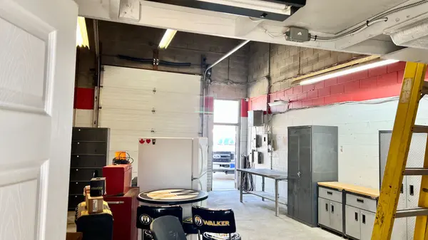 1730 Steeles AVE E #13, Brampton, ON L6T 1A4