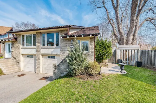 6953 Cherbourg GDNS, Mississauga, ON L5N 1M9