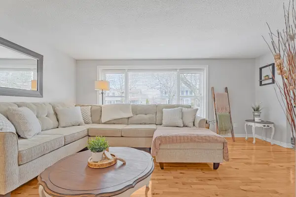 153 The Greenway N/A, Cambridge, ON N1R 6L6